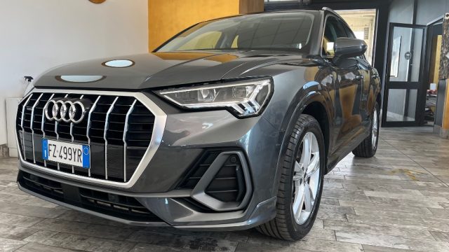 AUDI Q3 40 TDI quattro S tronic S line edition - COCKPIT 