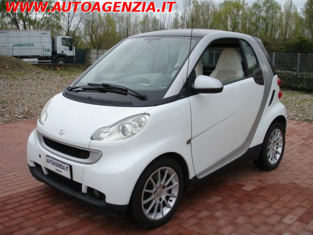 SMART ForTwo 1000 52 kW coupé limited two 