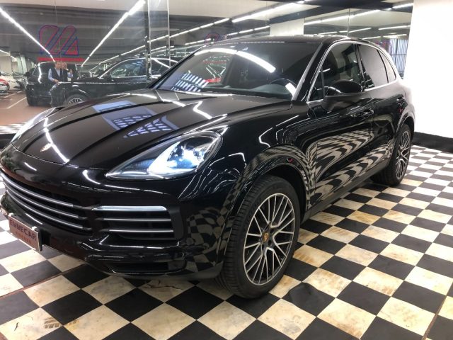 PORSCHE Cayenne 3.0 V6 