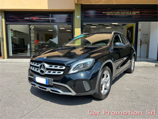 MERCEDES-BENZ GLA 180 Executive 