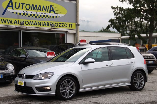 VOLKSWAGEN Golf 1.6 TDI 110 CV 5p. R-Line Unico Proprietario 