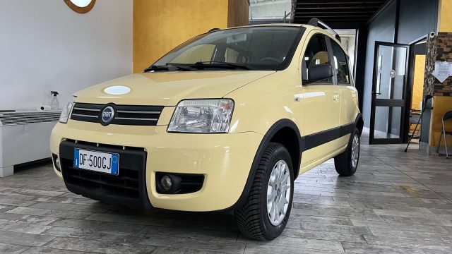 FIAT Panda 1.2 4x4 Climbing- UNICOPROPR. - NEOPATENTATI 