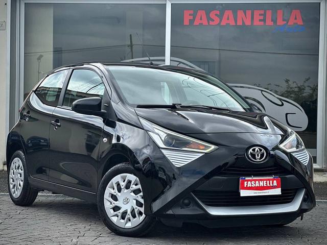 TOYOTA Aygo Connect 1.0 VVT-i 72CV 5 porte x-business MMT 