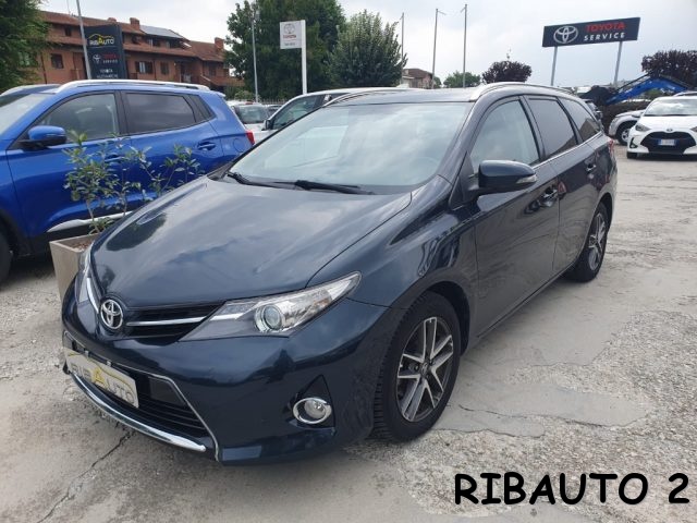 TOYOTA Auris Touring Sports 1.4 D-4D Active 