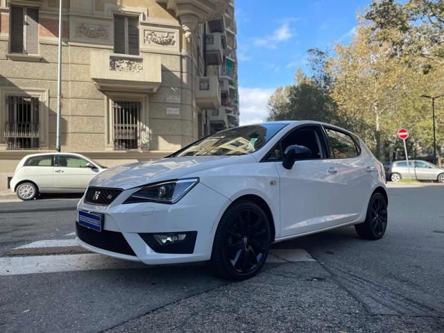 SEAT Ibiza Bianco pastello