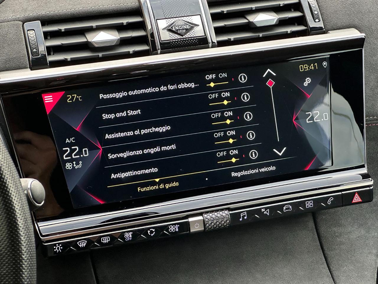 DS AUTOMOBILES DS 7 Crossback 2.0 BlueHDi 177cv Performance Line - 31