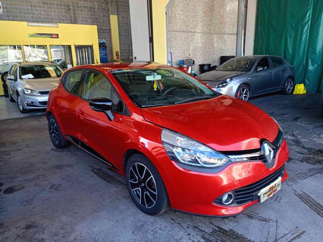 RENAULT Clio 1.2 75CV 5 porte Live 