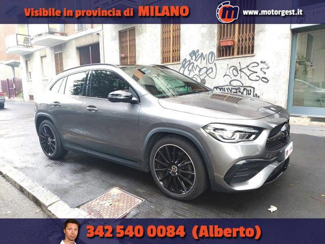 MERCEDES-BENZ GLA 200 Grigio scuro metallizzato