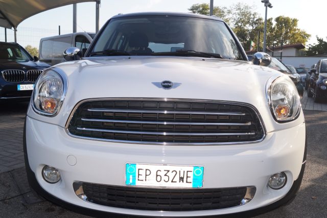 MINI Countryman Bianco pastello