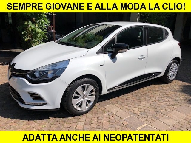 RENAULT Clio TCe 75 cv 5p Neopatentati 