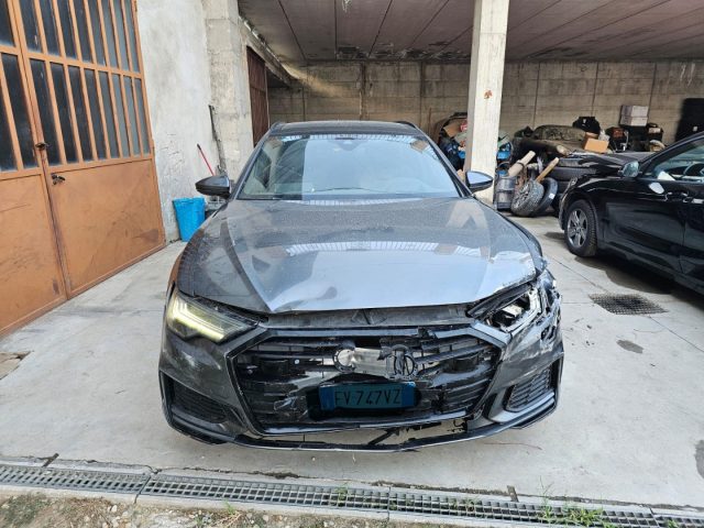 AUDI A6 hybrid Stronic S line incidentata 