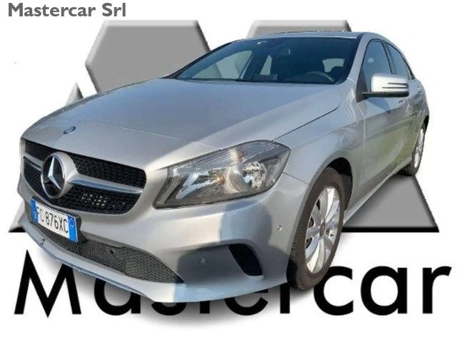 MERCEDES-BENZ A 180 A 180 d Business automatica - targa FC876XC 