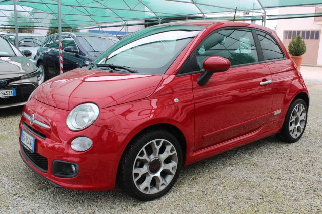 FIAT 500 Rosso pastello