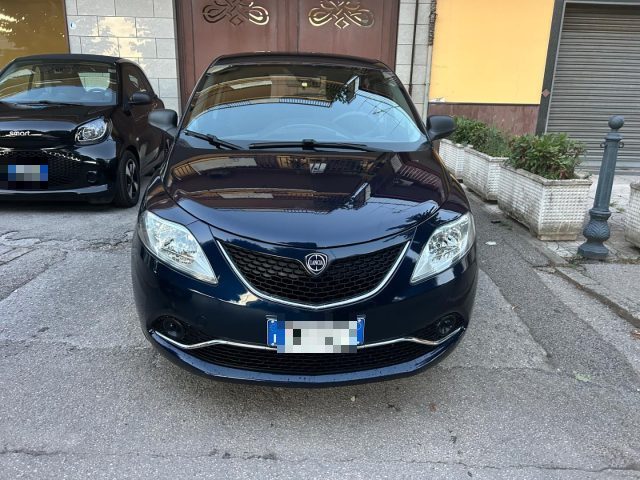 LANCIA Ypsilon 1.2 69 CV 5 porte Gold 