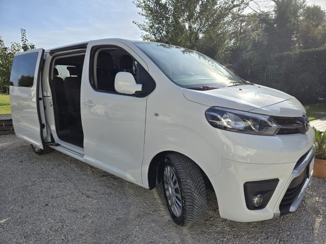 TOYOTA Proace Verso Bianco pastello