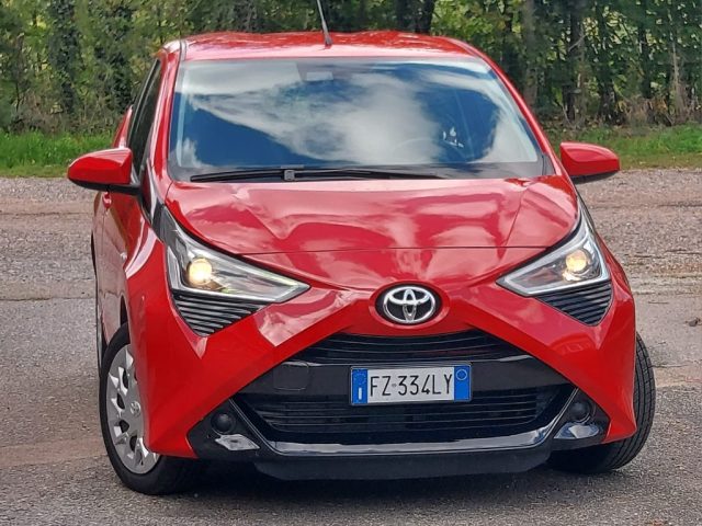 TOYOTA Aygo Connect 1.0 VVT-i 72 CV 5 porte x-cool 