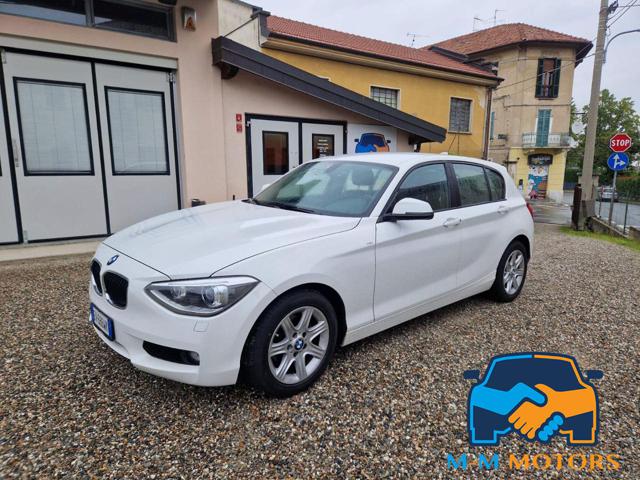 BMW 118 d 5p. Unique *MOTORE A CATENA* 