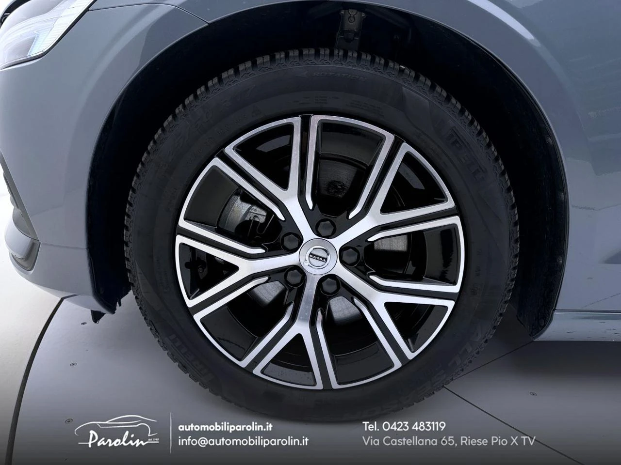 VOLVO V60 B4 (d) automatico Essential Thunder-pelle-ruotino - 10