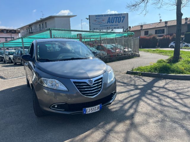 LANCIA Ypsilon 1.2 69 CV 5 porte S&S Platinum 