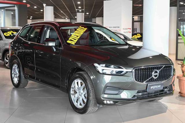 VOLVO XC60 2.0 B4 AWD Momentum Pro Auto 