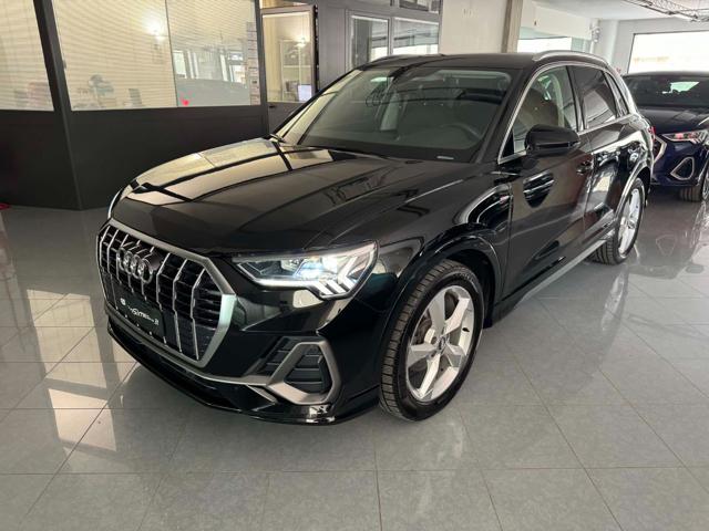 AUDI Q3 35 2.0 TDI S tronic S line edition 