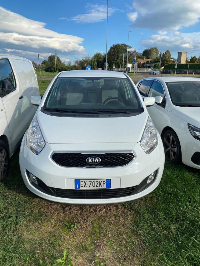 KIA Venga Bianco pastello