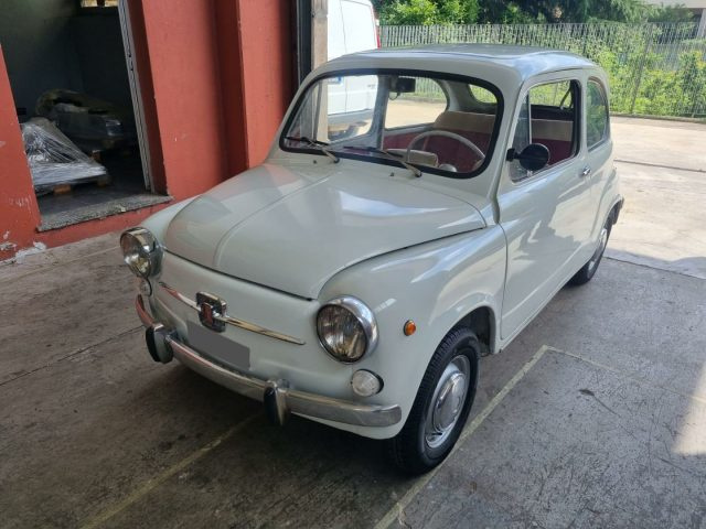 FIAT 600 Bianco pastello