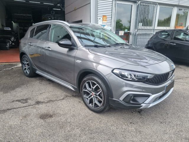 FIAT Tipo 1.0 5 porte Cross 