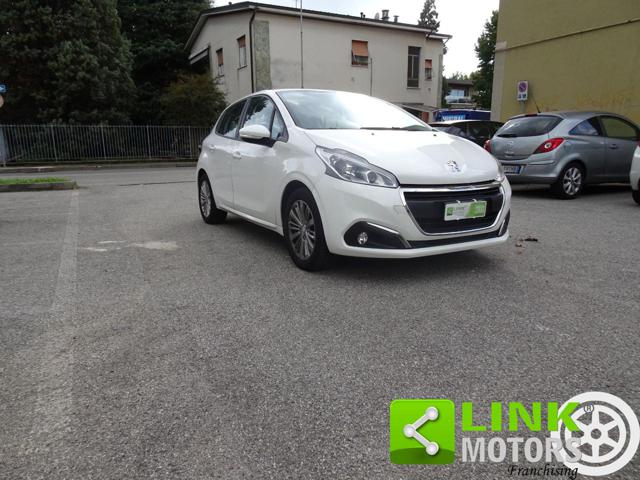 PEUGEOT 208 1.2 PureTech Active 82CV 