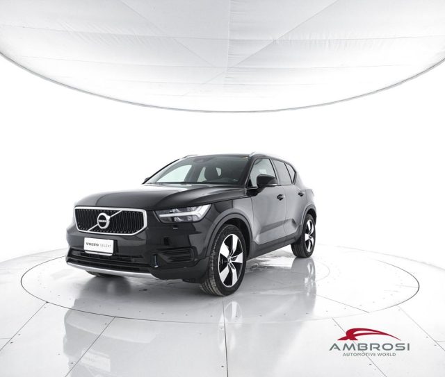 VOLVO XC40 T3 Geartronic Momentum 