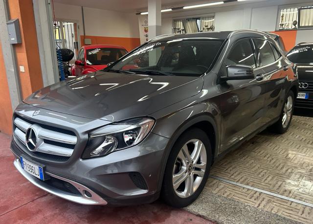 MERCEDES-BENZ GLA 200 d Automatic 4Matic Sport. TEL 327-4425768 