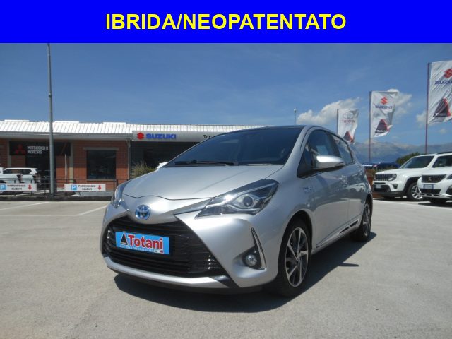 TOYOTA Yaris Argento metallizzato