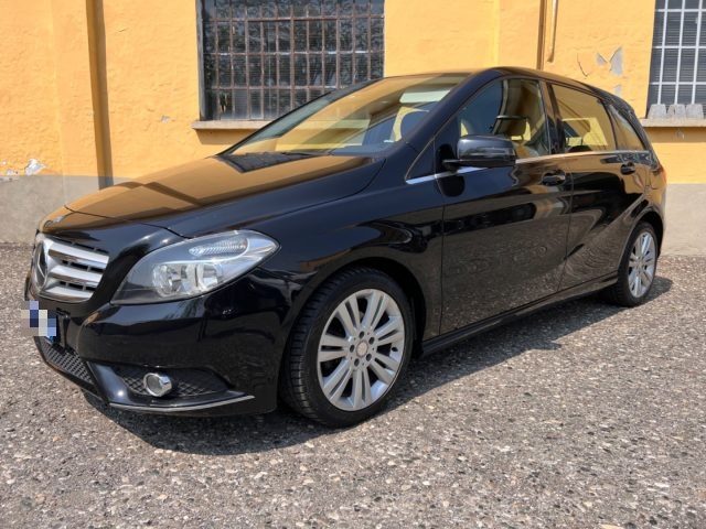 MERCEDES-BENZ B 180 EURO 6.999,00!!!MOTORE MERCEDES AUT.-TELECAMERA 