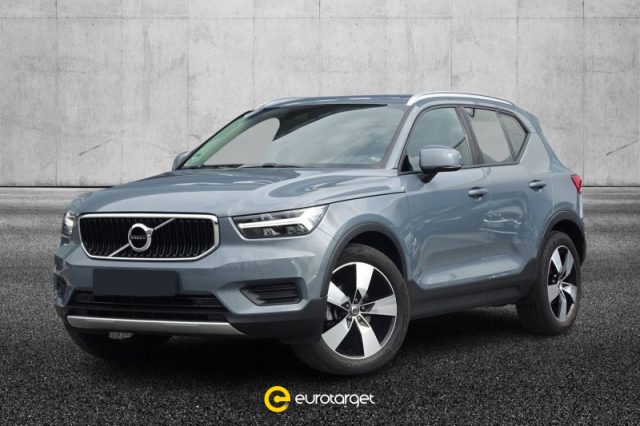 VOLVO XC40 T3 Geartronic Momentum Pro 