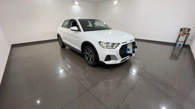 AUDI A1 Bianco metallizzato