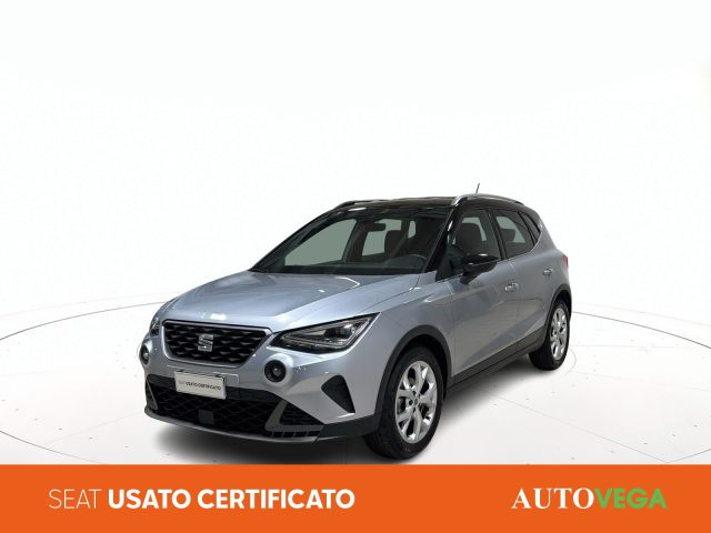 SEAT Arona Grigio pastello