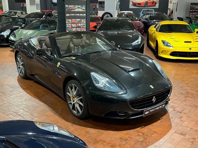 FERRARI California NERO DAYTONA metallizzato