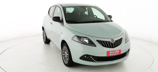 LANCIA Ypsilon Verde metallizzato