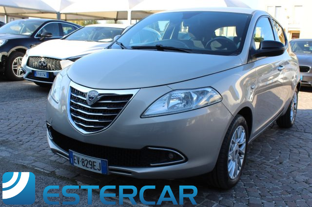 LANCIA Ypsilon Argento metallizzato