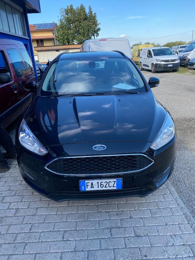 FORD Focus Nero metallizzato