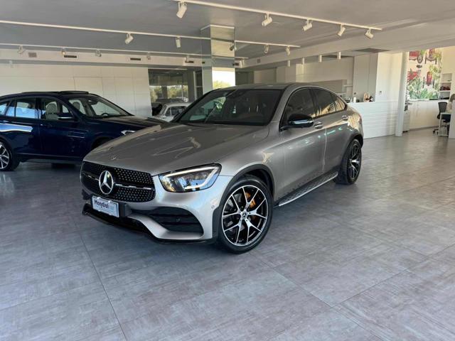 MERCEDES-BENZ GLC 300 Grigio metallizzato