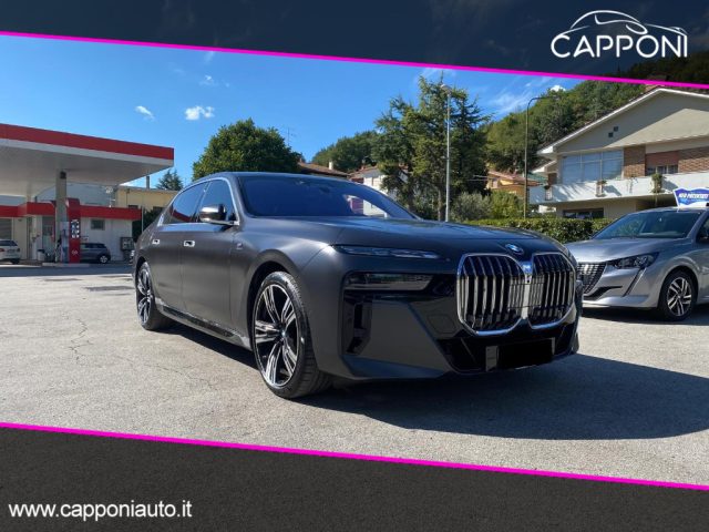 BMW 740 d xDrive Msport Pelle/Camera/Porte automatiche 