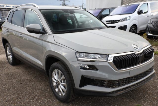 SKODA Karoq 1.5 TSI ACT DSG Selection 