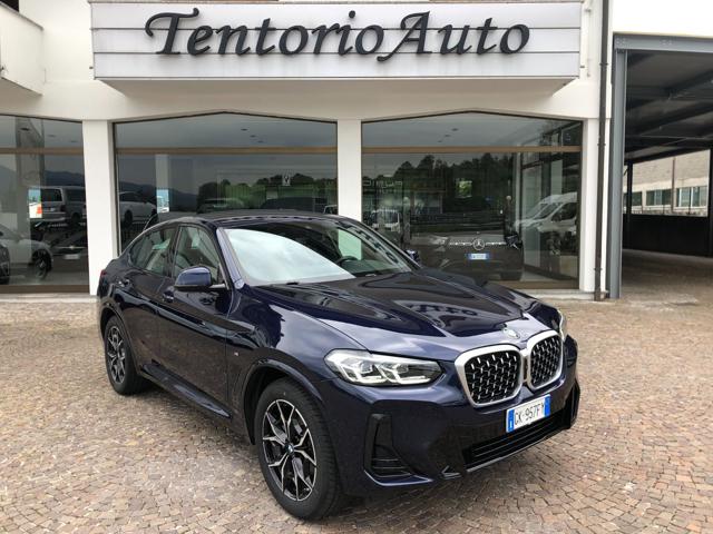 BMW X4 Blu metallizzato