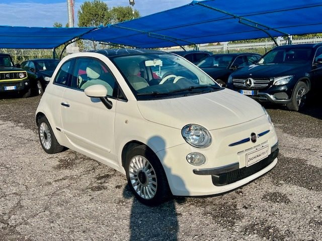 FIAT 500 Bianco pastello