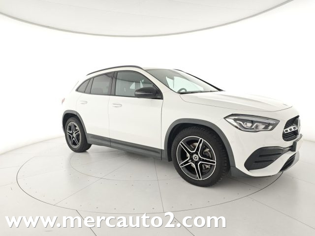 MERCEDES-BENZ GLA 200 Bianco pastello