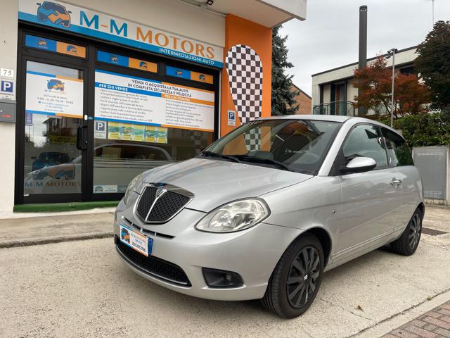 LANCIA Ypsilon 1.2 Argento NEO PATENTATI 