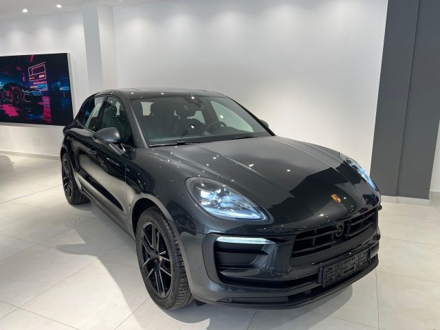 PORSCHE Macan 2.0 