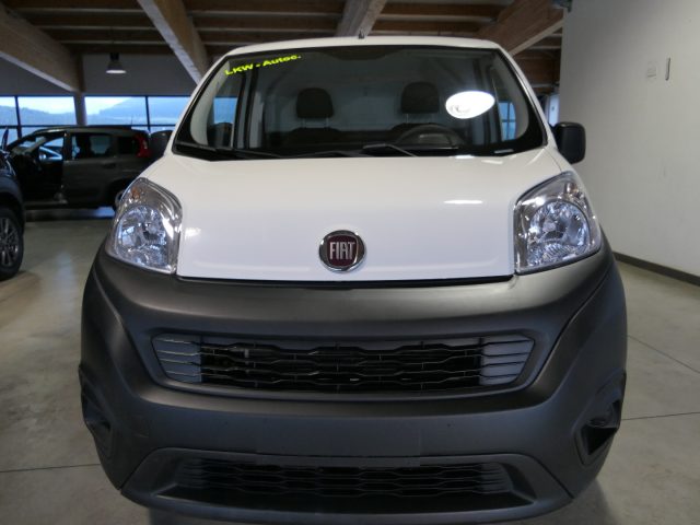 FIAT Fiorino Weiß pastell