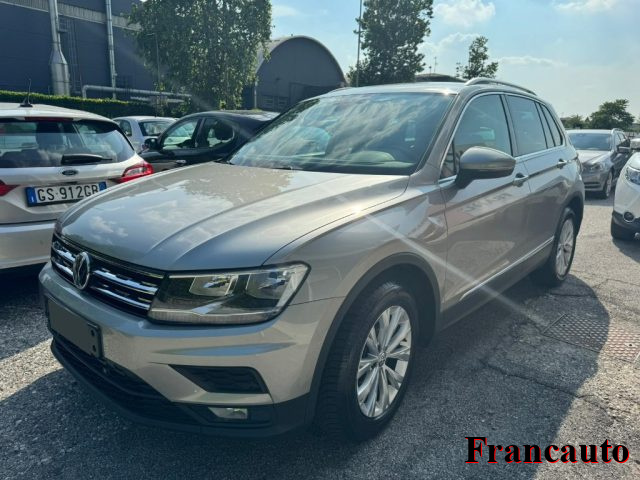 VOLKSWAGEN Tiguan 1.6 TDI SCR Sport BlueMotion Technology 